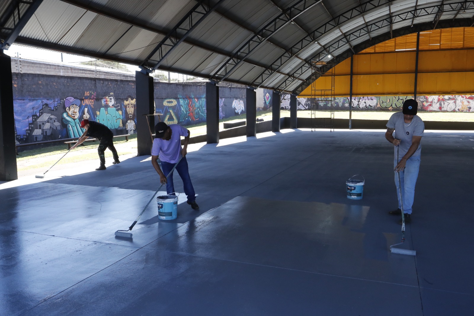 Quadra de skate do Jardim Veneza é revitalizada para uso da comunidade Quadra de skate do Jardim Veneza é revitalizada para uso da comunidade