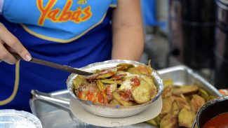 Feira das Yabás celebra Dia do Trabalhador no centro do Rio