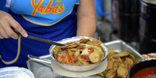 Feira das Yabás celebra Dia do Trabalhador no centro do Rio Imagem referente a Feira das Yabás celebra Dia do Trabalhador no centro do Rio