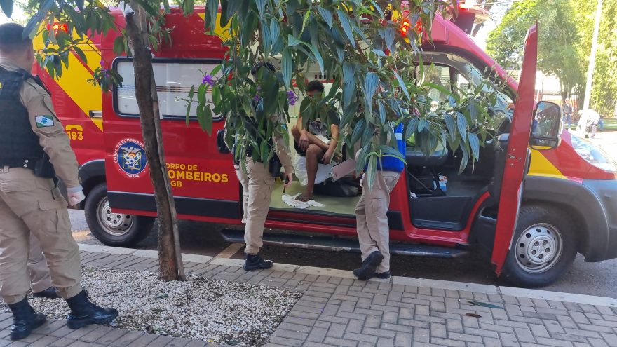 Briga entre moradores de rua termina com homem com nariz quebrado no Centro