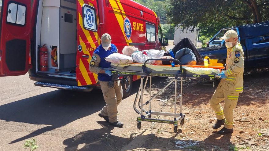 Idoso de 95 anos é socorrido após sofrer queda no Universitário