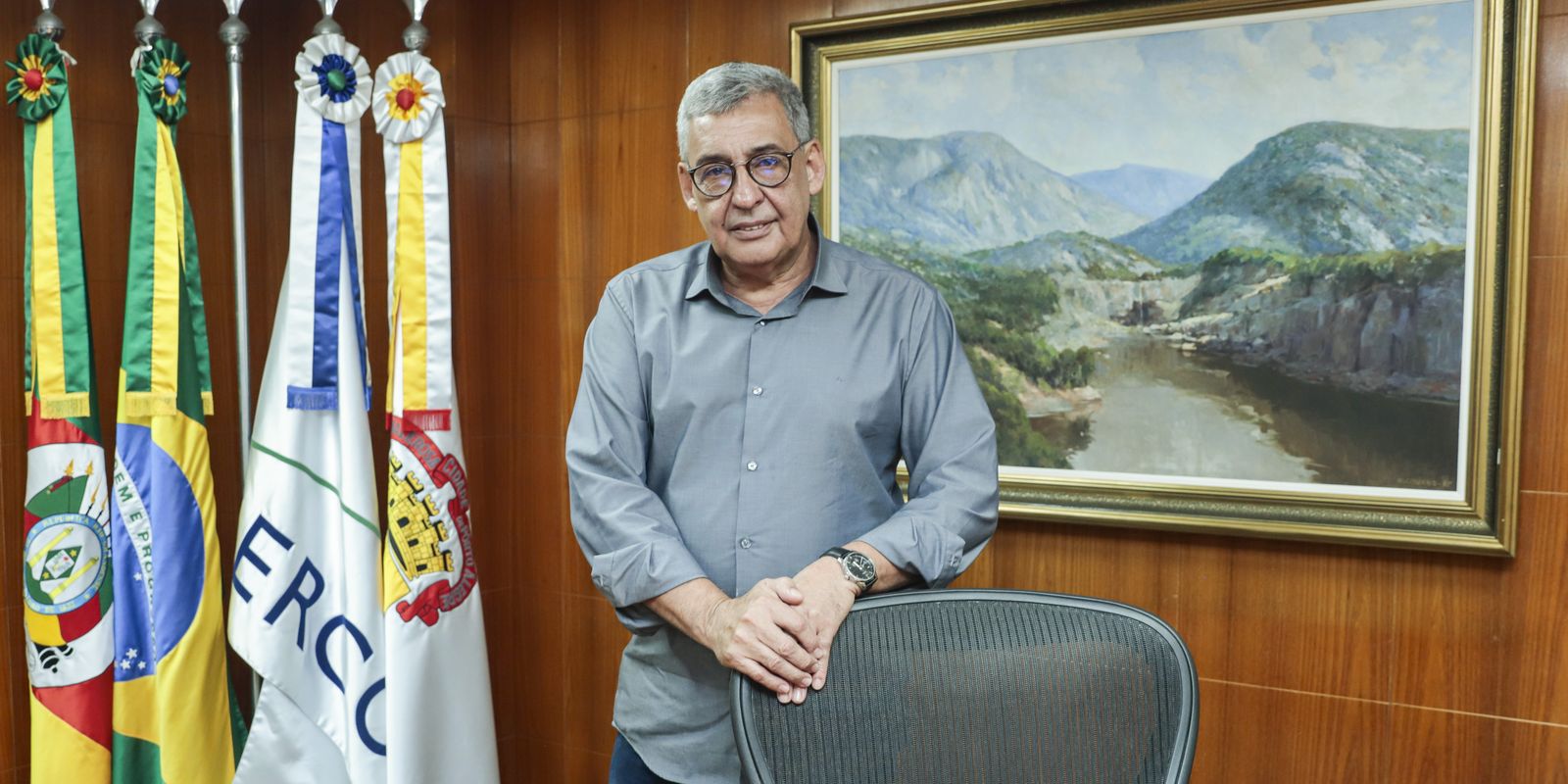 Porto Alegre: "Não se faz casa da noite para o dia", diz prefeito Porto Alegre: "Não se faz casa da noite para o dia", diz prefeito