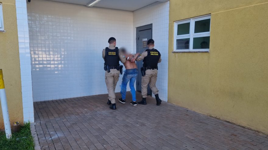 Homem é preso após agredir mulher no Bairro Universitário