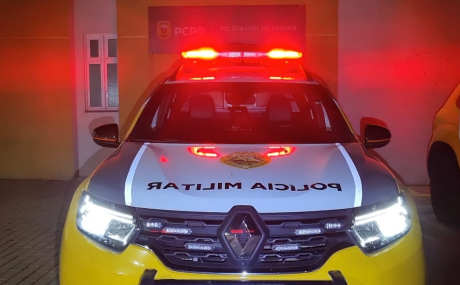 Homem agride mulher, ameaça filha recém-nascida e nega comida a enteados no Universitário