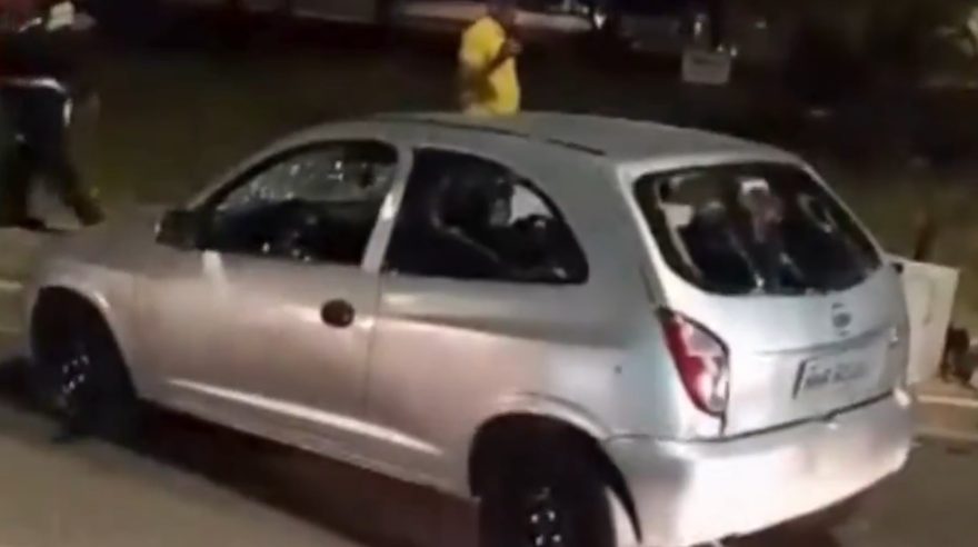 Mãe destrói Celta após filho ser parado em Blitz
