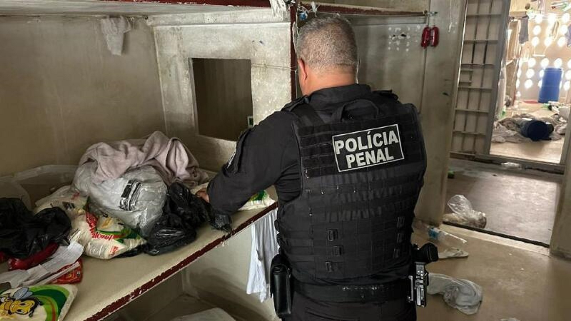 Operações Tolerância Zero: quase 2 mil celulares apreendidos em prisões