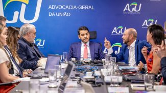 INSS prepara plano para ressarcir aposentados vítimas de fraude