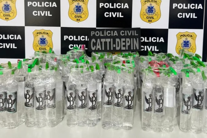 Polícia apreende 100 frascos de lança-perfume nos Correios