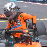 Imagem referente a F1: Com 'ajuda' do safety car, Norris vence caótica sprint em Miami; Bortoleto é P15