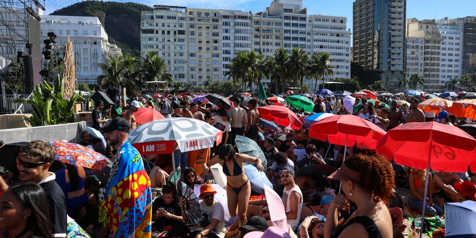 Show de Lady Gaga leva 2,1 milhões de pessoas para Copacabana