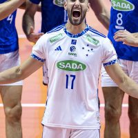 Imagem referente a Sada Cruzeiro derrota Vôlei Renata/Campinas e é campeão da Superliga