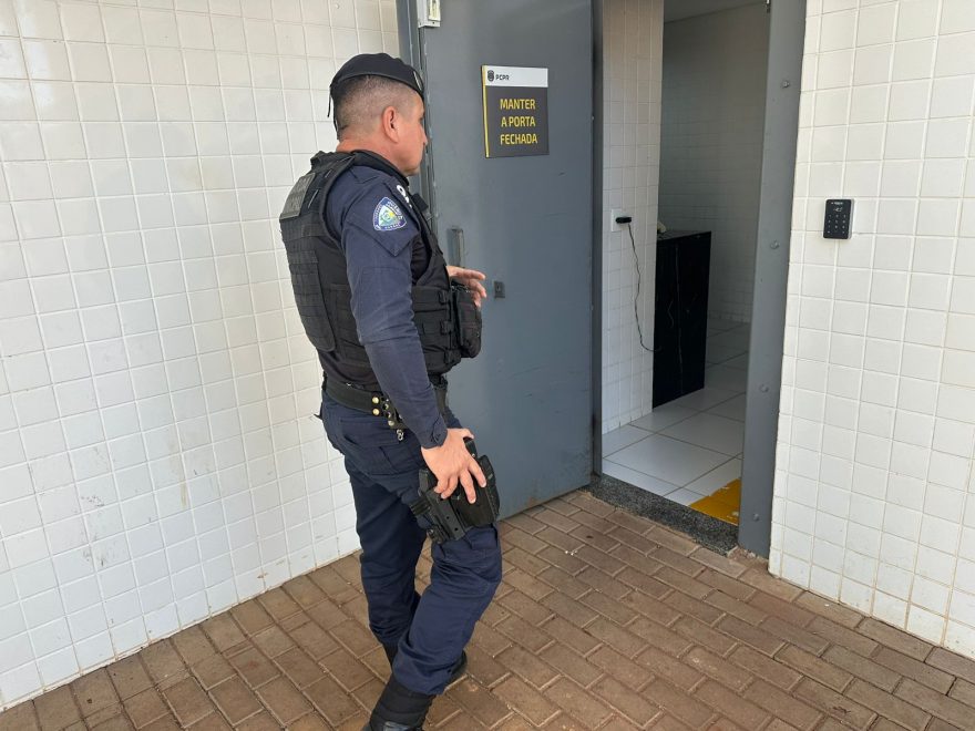 Homem não paga pensão, tem mandado expedido e é preso pela GM