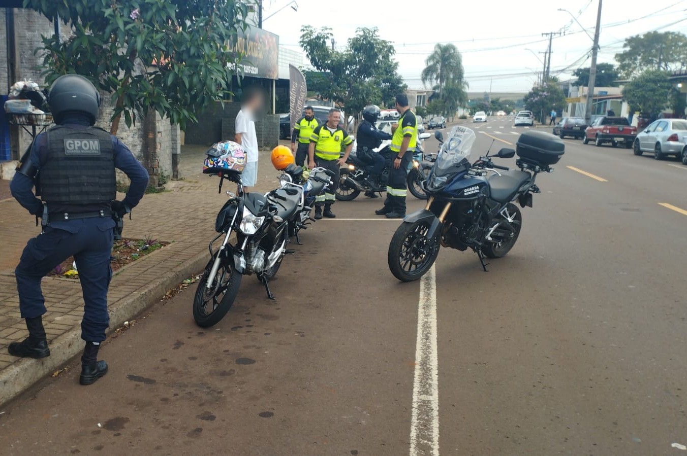Jovem é detido por embriaguez ao ser flagrado em operação de trânsito no Guarujá