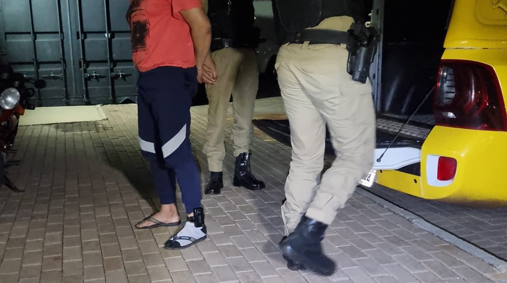 Monitorado pela Justiça, homem é preso em Matelândia após caso de violência doméstica Monitorado pela Justiça, homem é preso em Matelândia após caso de violência doméstica