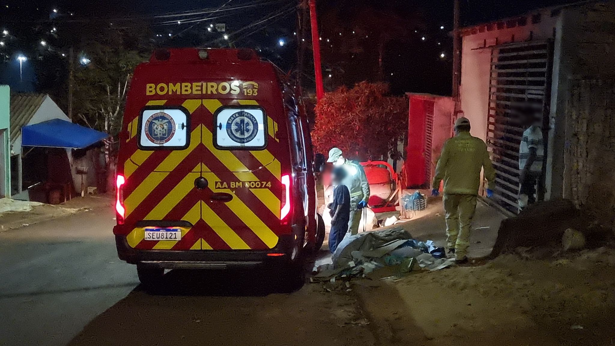 Mulher de 52 anos pede ajuda em casa após ser agredida em via pública na zona norte