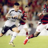 Imagem referente a Em situação complicada na Libertadores, Fla enfrenta Central Córdoba