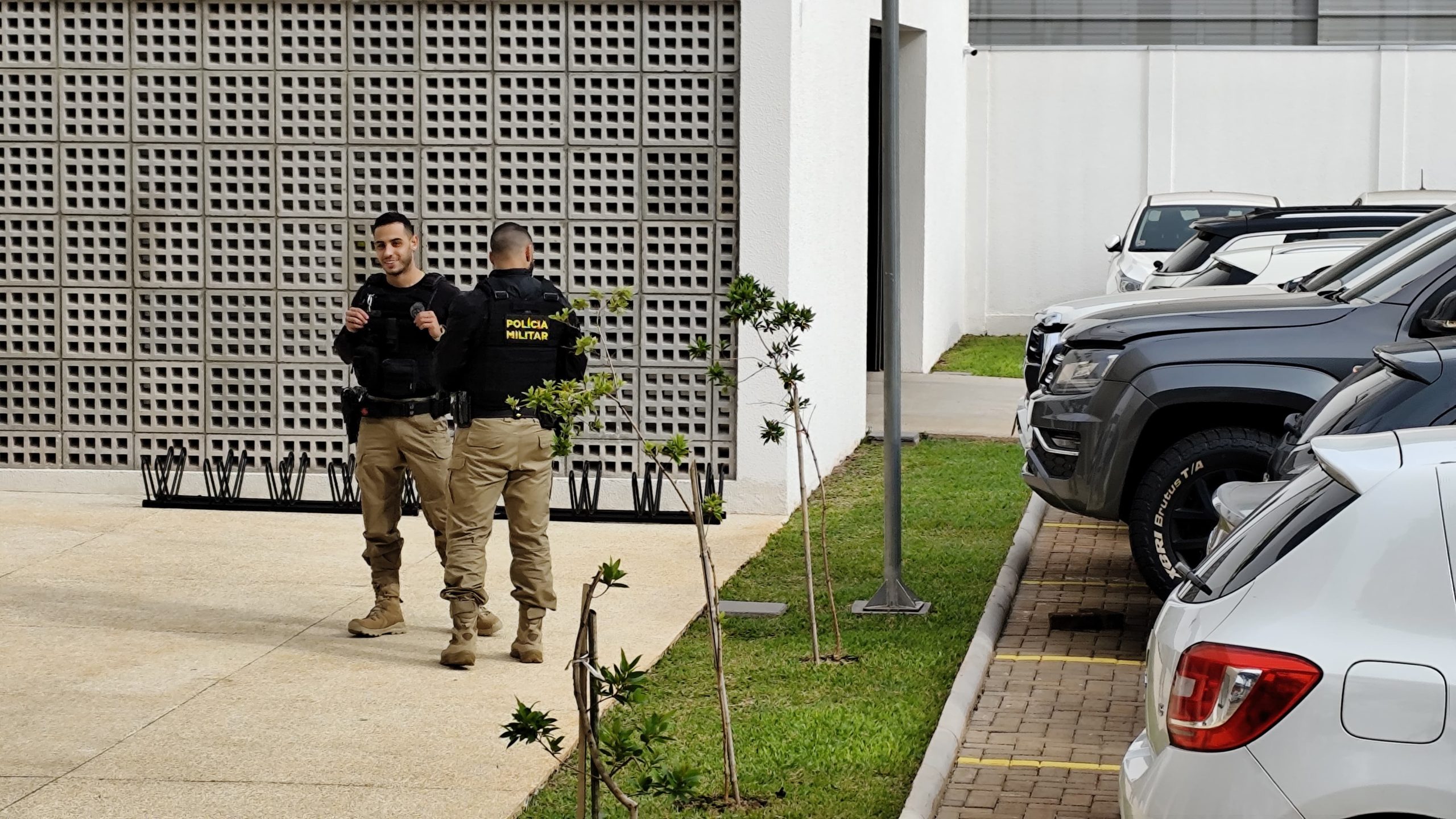 GAECO deflagra operação contra crimes na saúde pública: Buscas são realizadas no HUOP