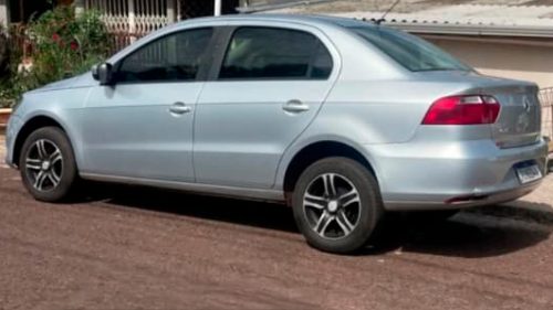 Voyage é furtado no Jardim Veneza; carro estava estacionado em via pública Imagem referente a Voyage é furtado no Jardim Veneza; carro estava estacionado em via pública