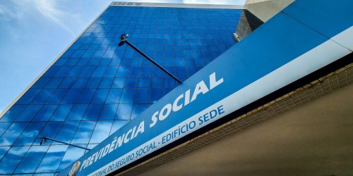 CGU recomendou suspensão de descontos em folha de aposentados Imagem referente a CGU recomendou suspensão de descontos em folha de aposentados