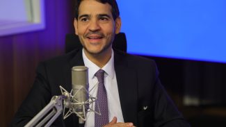AGU pede bloqueio de R$ 2,5 bi de 12 associações por fraudes no INSS