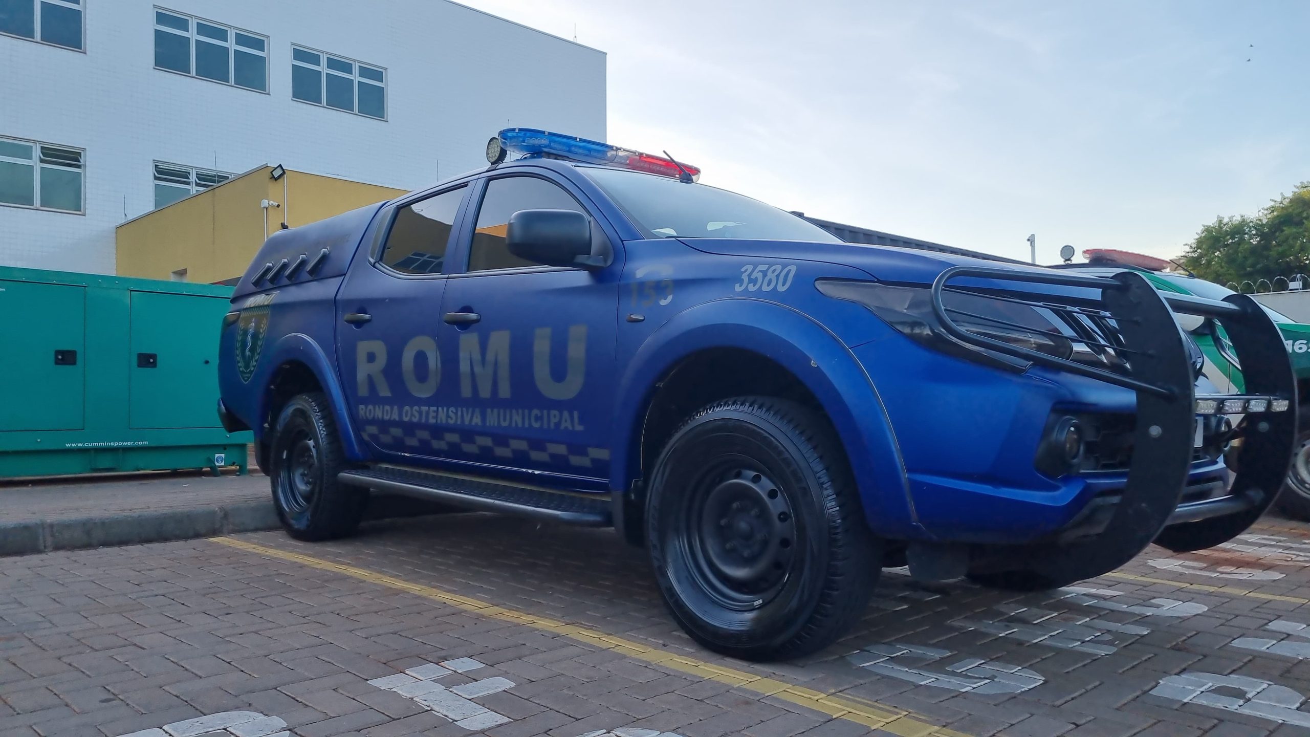 Homem é preso por agredir o próprio tio no Centro