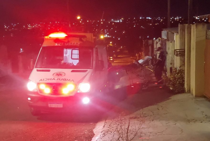 Mulher de 112 anos é socorrida pelo Samu no Bairro Brasmadeira