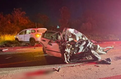 Tragédia na rodovia! Grave acidente deixa quatro mortos na BR-487 Imagem referente a Tragédia na rodovia! Grave acidente deixa quatro mortos na BR-487