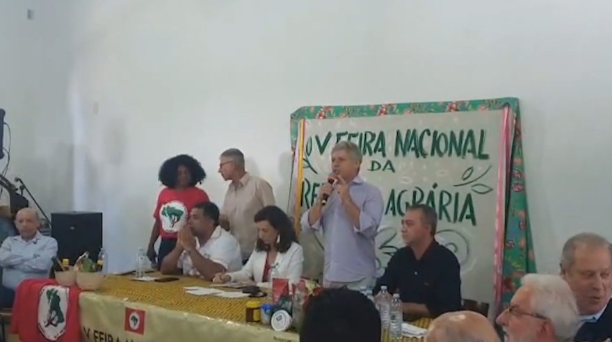 Ministro de Lula chama Bolsonaro de “capiroto” em ataque a emendas
