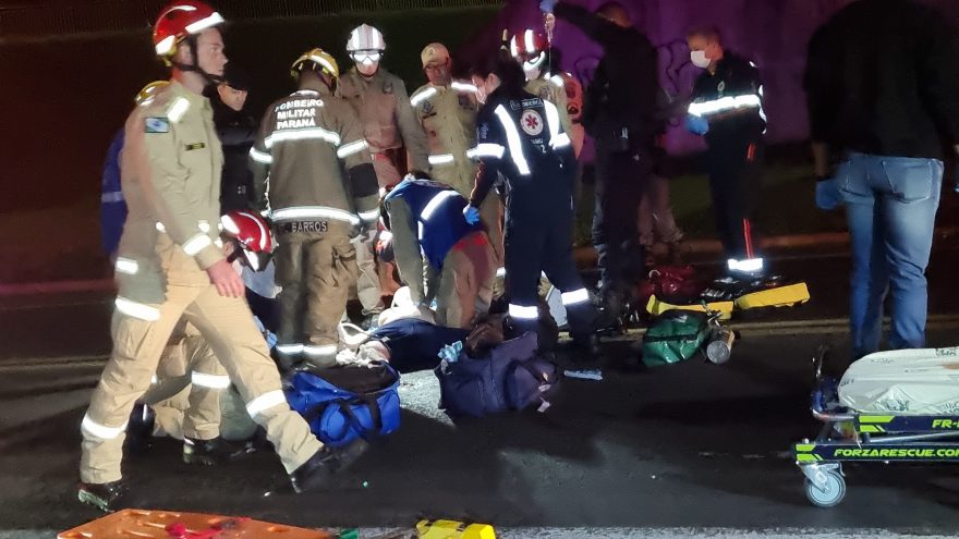 Mulher é socorrida em parada cardiorrespiratória na BR-277 em Cascavel
