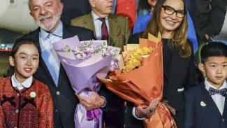 Lula se reúne com empresários chineses em Pequim