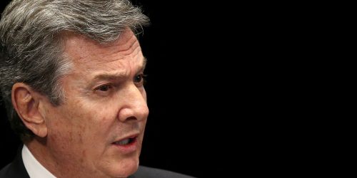 Moraes determina apreensão do passaporte diplomático de Collor Imagem referente a Moraes determina apreensão do passaporte diplomático de Collor