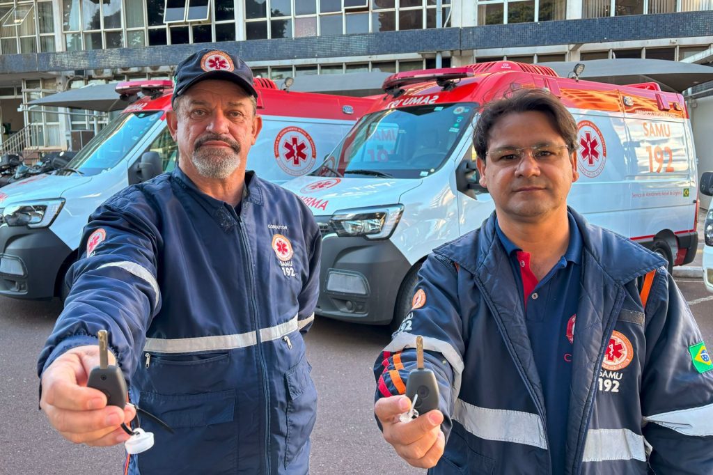 Prefeitura de Toledo repassa duas ambulâncias para o Consamu