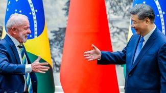 Brasil e China fazem declarações conjuntas sobre temas globais