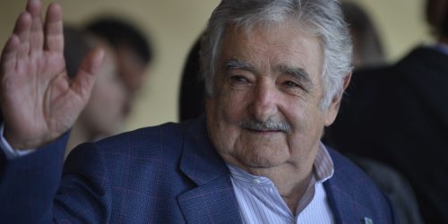 Ex-presidente do Uruguai, Pepe Mujica morre aos 89 anos Imagem referente a Ex-presidente do Uruguai, Pepe Mujica morre aos 89 anos