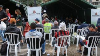 Semana do Registro Civil atende população em situação de rua em SP