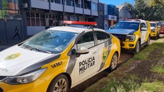 Detidos após operação contra contrabando em Santa Tereza são encaminhados à delegacia da Polícia Federal