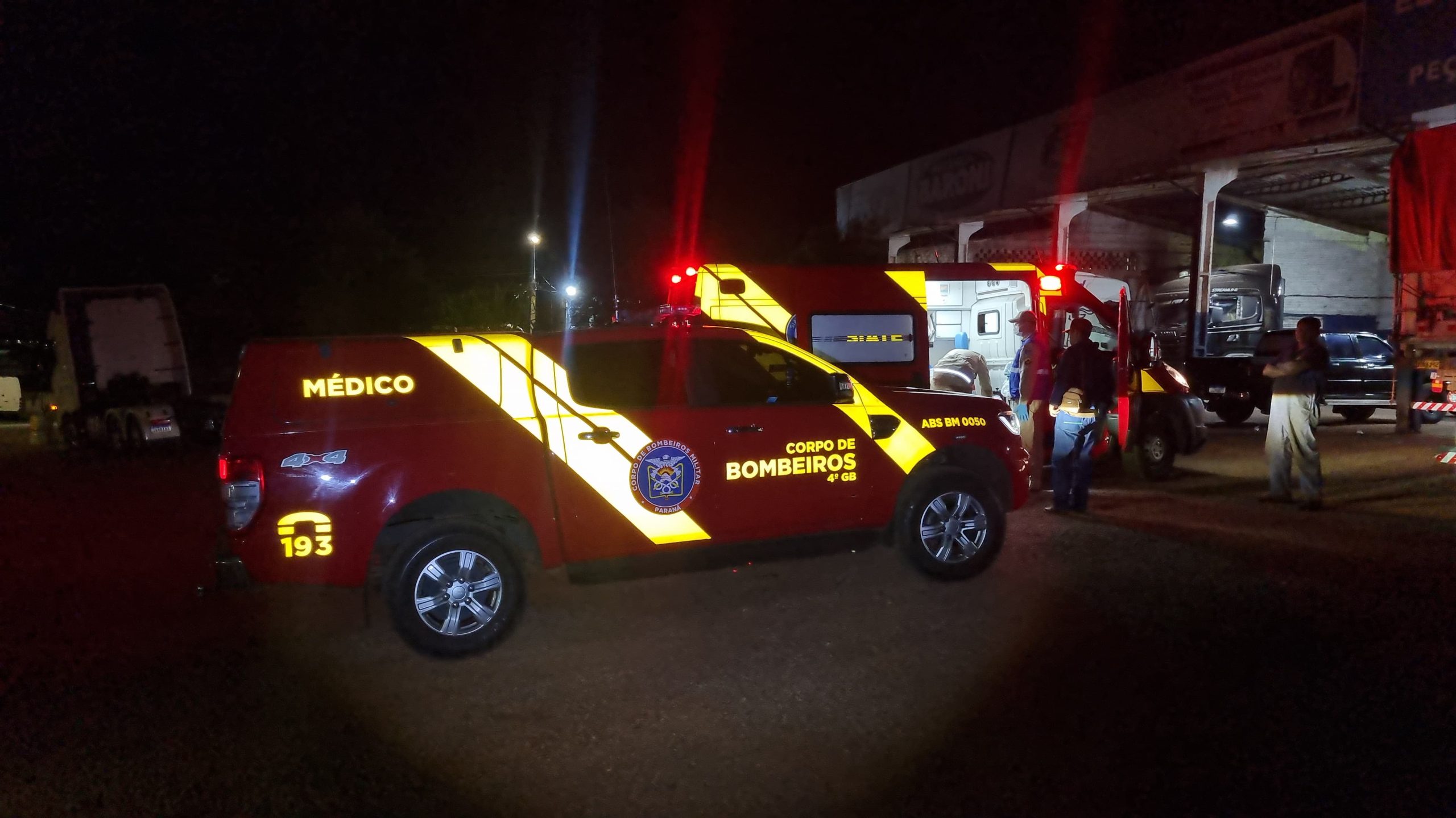 Mulher é atingida por cabine de caminhão no Bairro Cataratas