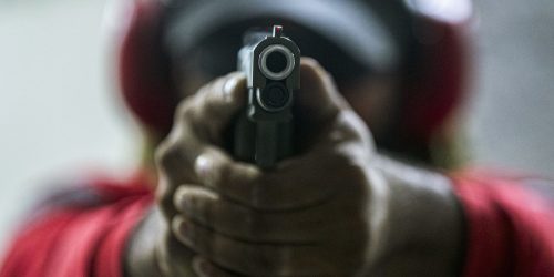 Polícia Federal fiscalizará atiradores esportivos e registro de armas Imagem referente a Polícia Federal fiscalizará atiradores esportivos e registro de armas