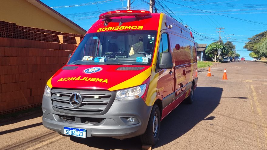 Ciclista fica ferido após colisão com carro no Floresta, em Cascavel