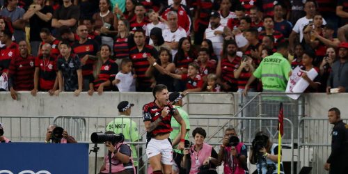 Fla derrota LDU e fica perto da vaga nas oitavas da Libertadores Imagem referente a Fla derrota LDU e fica perto da vaga nas oitavas da Libertadores