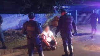 Briga entre irmãos termina com homem esfaqueado no Cascavel Velho