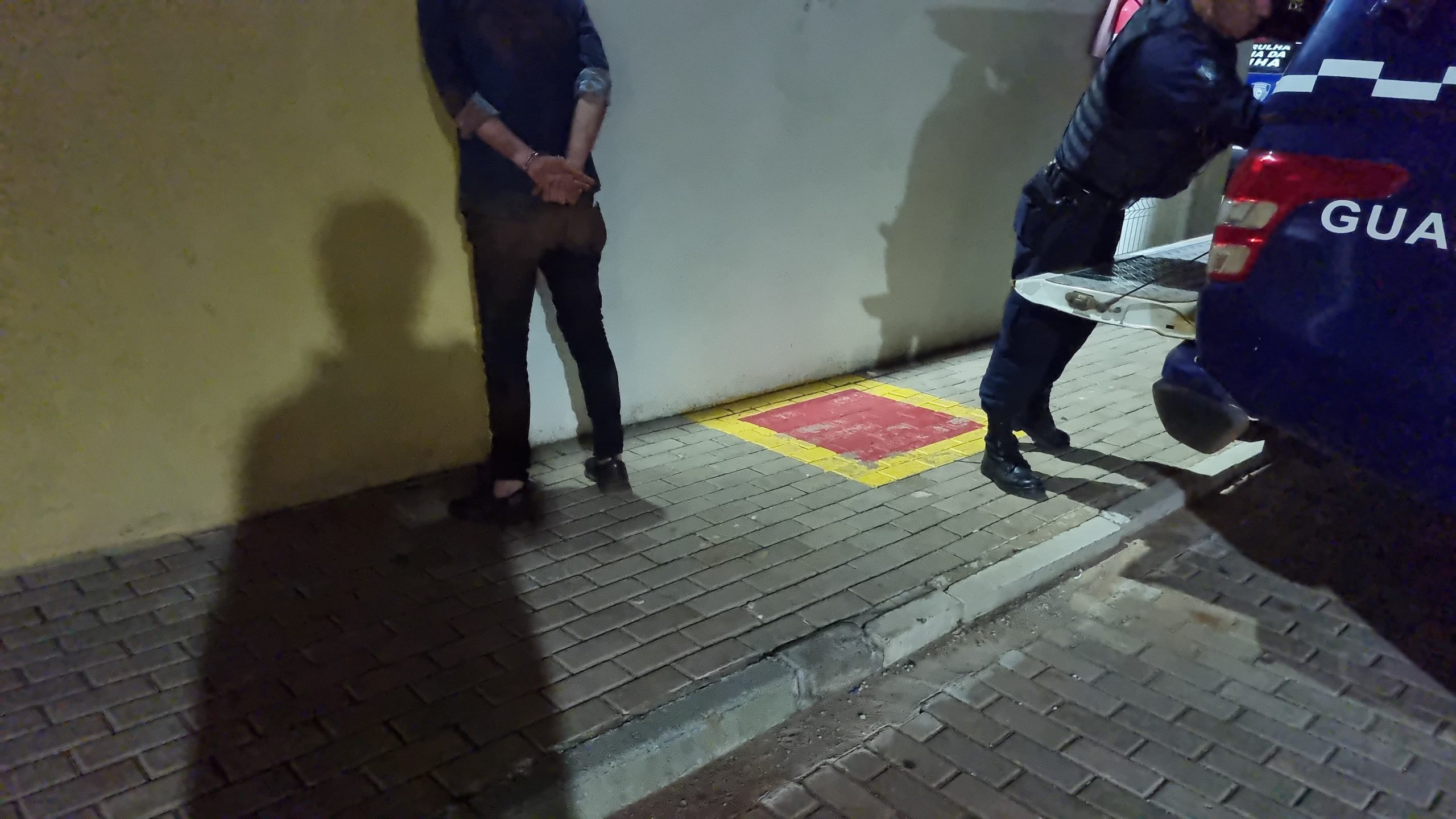 Imagem referente a Fuga frustrada: suspeito de furto na Havan é detido em hotel após tentar se esconder de seguranças