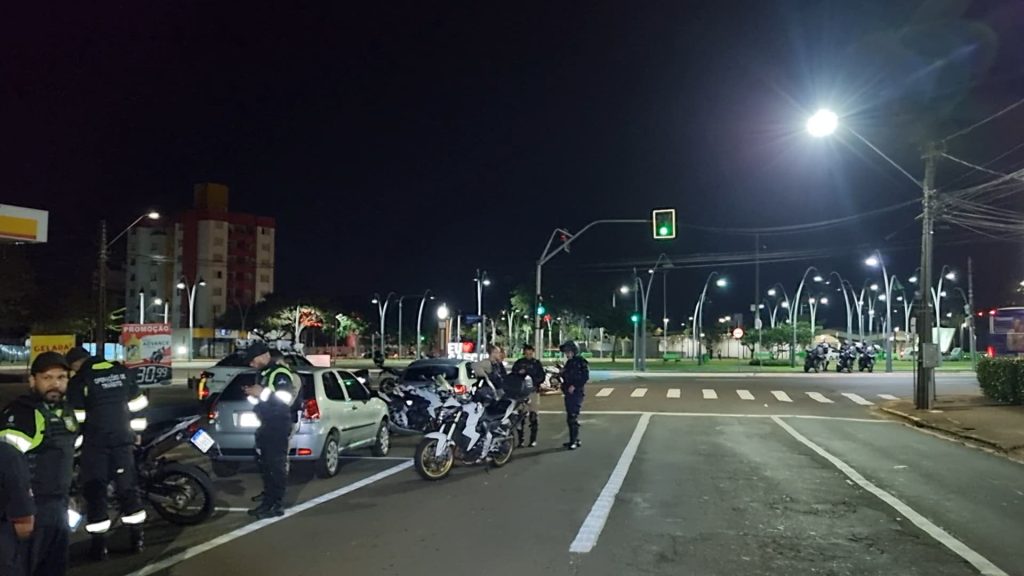 Fiscalização de trânsito resulta em apreensão de veículos e autuações em Cascavel Fiscalização de trânsito resulta em apreensão de veículos e autuações em Cascavel