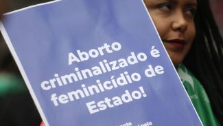 Meninas mães passam de 14 mil e só 1,1% tiveram acesso a aborto legal