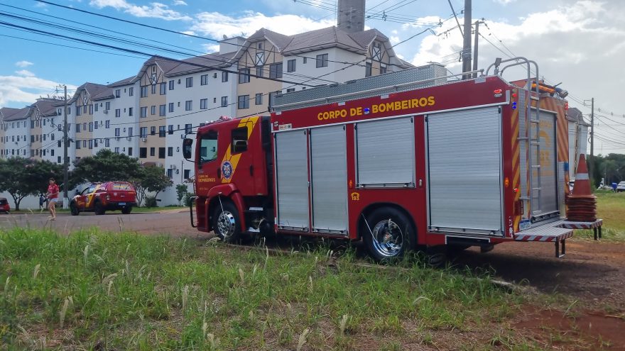 Homem aciona bombeiros, PM e GM após ex-companheira não atender: mulher apenas dormia em apartamento no bairro Country