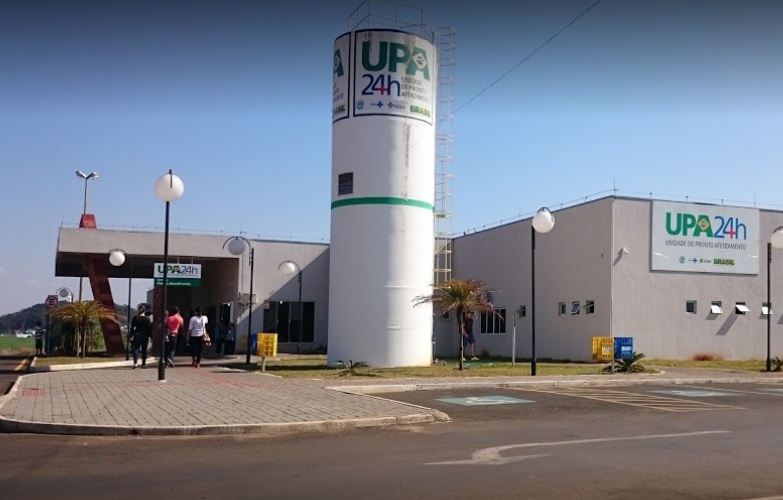 Agredida com golpe de facão, mulher não denuncia agressora e diz que ela mesma vai “resolver” Agredida com golpe de facão, mulher não denuncia agressora e diz que ela mesma vai “resolver”