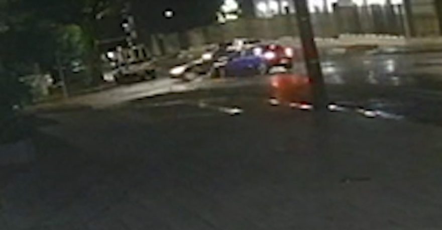 Por outro ângulo: Câmera registra acidente entre Civic e Kwid na Rua Machado de Assis