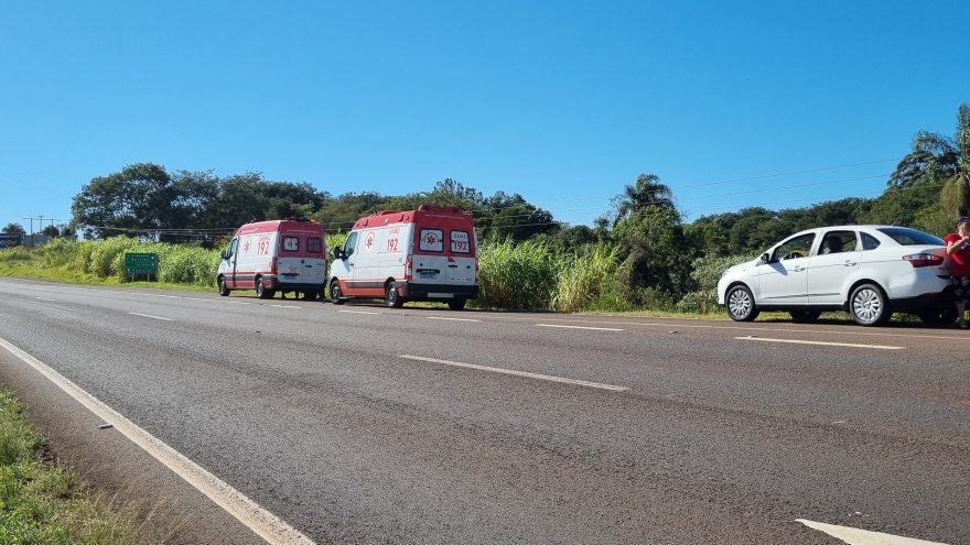 Motorista passa mal na BR-277, estaciona carro no acostamento e é socorrido pelo Samu