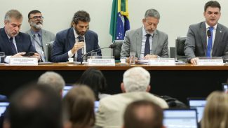 Correção de toda tabela do IR custaria mais de R$ 100 bilhões por ano