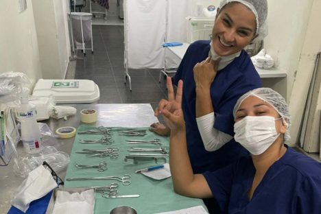 Da escola ao trabalho: curso técnico em Enfermagem garante emprego a recém-formados Imagem referente a Da escola ao trabalho: curso técnico em Enfermagem garante emprego a recém-formados